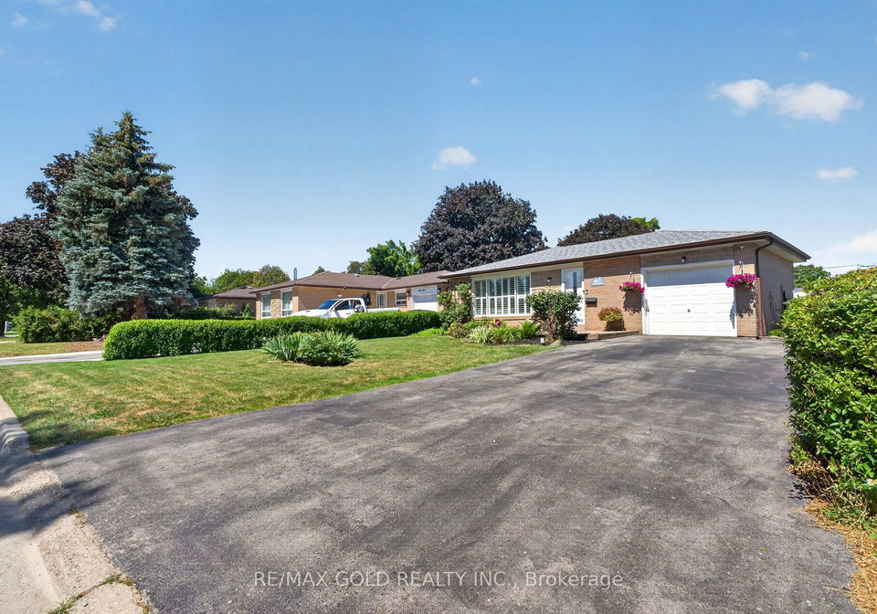 47-belmont-drive-brampton-ontario-w13633240