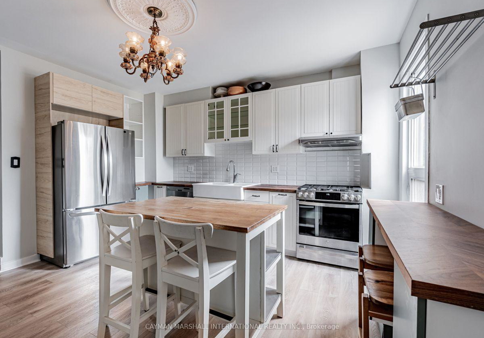 47-burnfield-avenue-toronto-toronto-ontario-w13633326