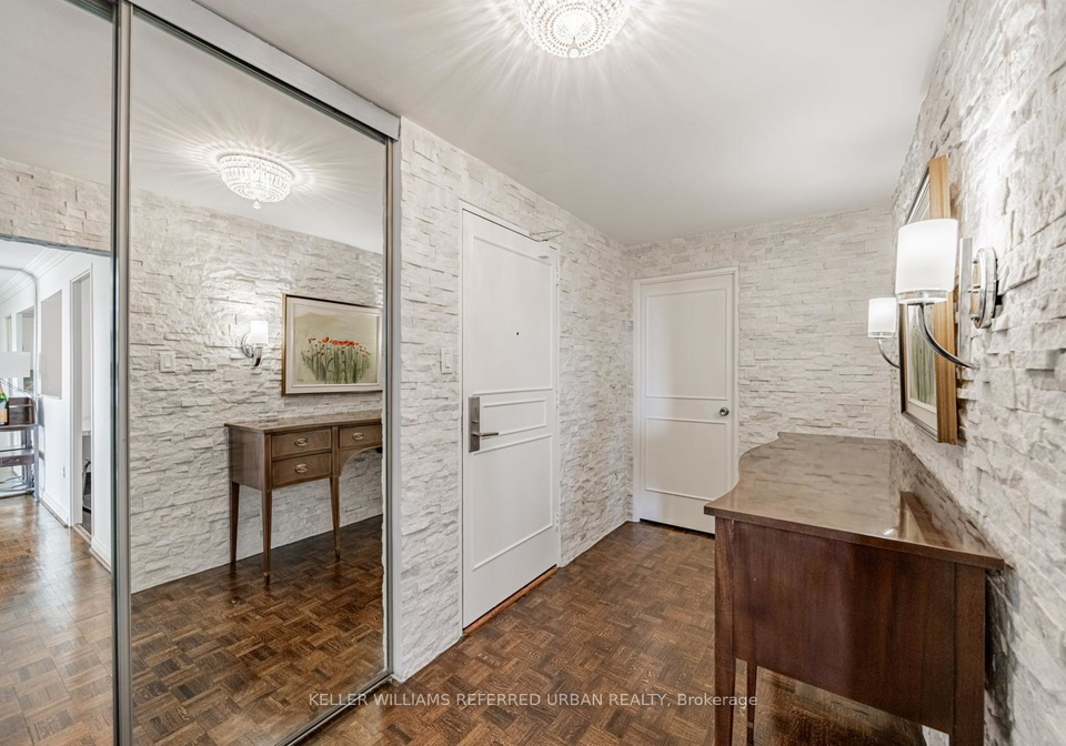 1400-dixie-road-mississauga-ontario-w13633526