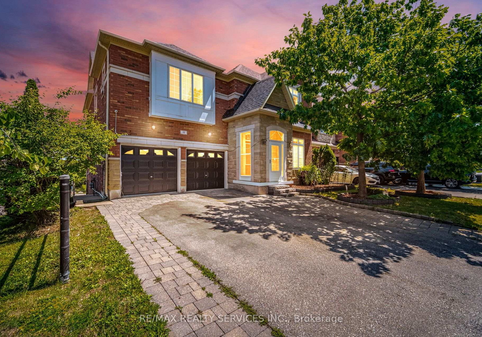 35-stoneylake-avenue-brampton-ontario-w13633642