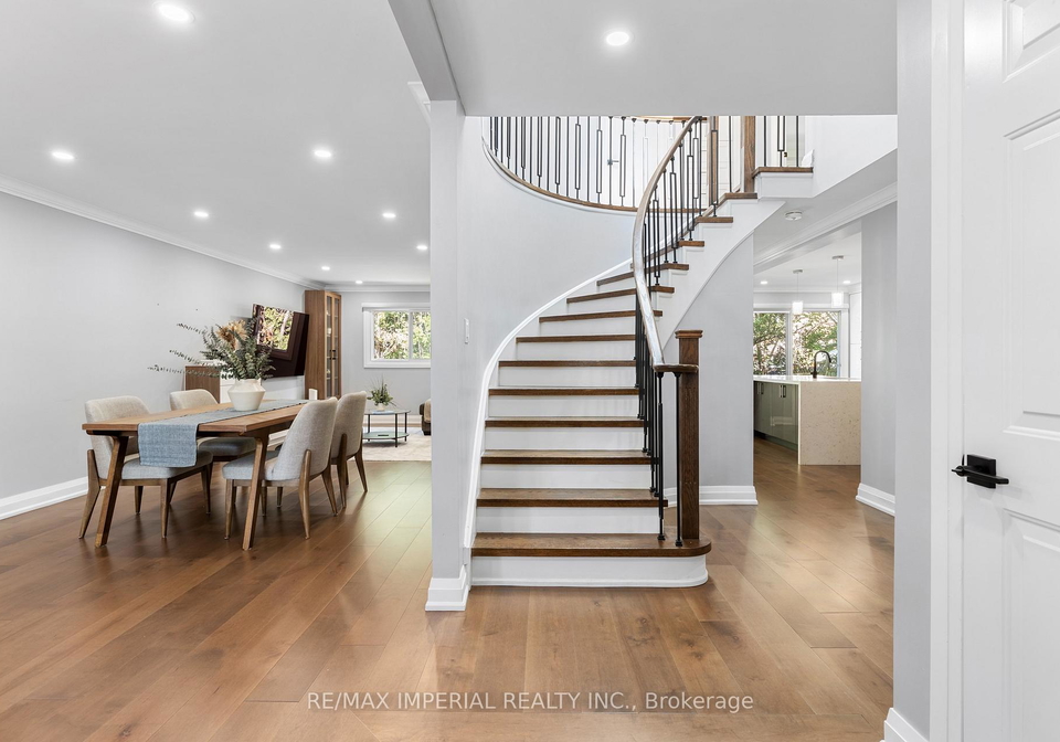 311-youngstown-avenue-mississauga-ontario-w13633666