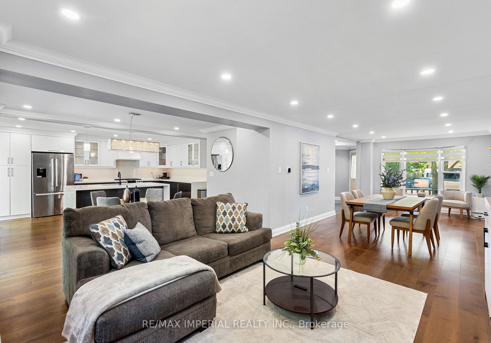 311-youngstown-avenue-mississauga-ontario-w13633666