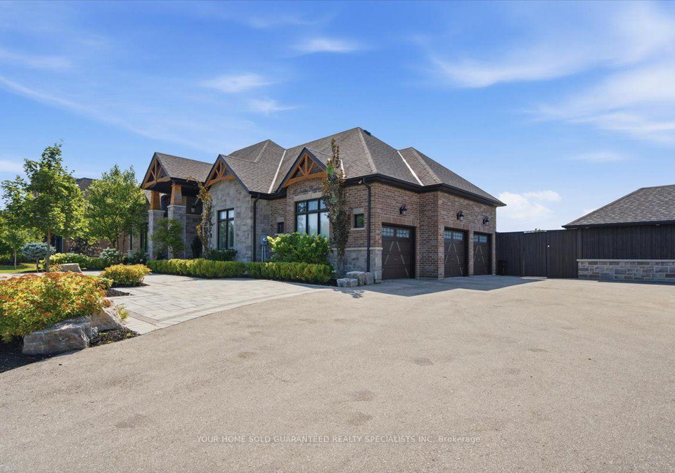 13-doctor-reynar-drive-caledon-ontario-w13633904
