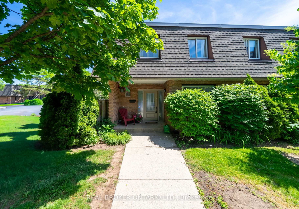 684-dynes-road-burlington-ontario-w13633974