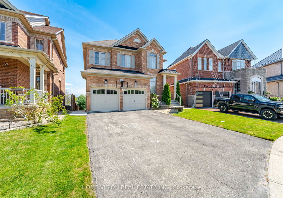 18-intrigue-trail-brampton-ontario-w13633978
