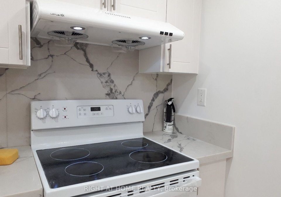 401-mississauga-valley-boulevard-mississauga-ontario-w13633996
