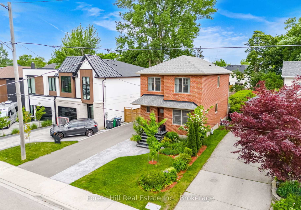 39-broadview-avenue-mississauga-ontario-w13634022