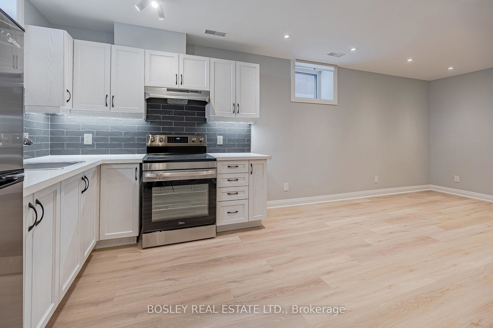 581-old-weston-road-toronto-toronto-ontario-w13634084