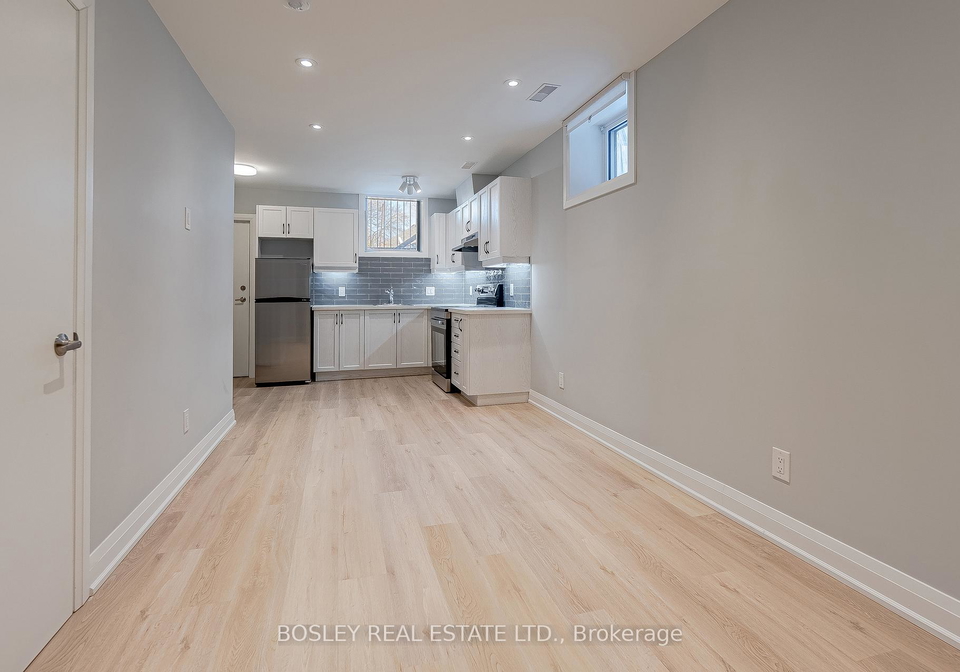 581-old-weston-road-toronto-toronto-ontario-w13634084