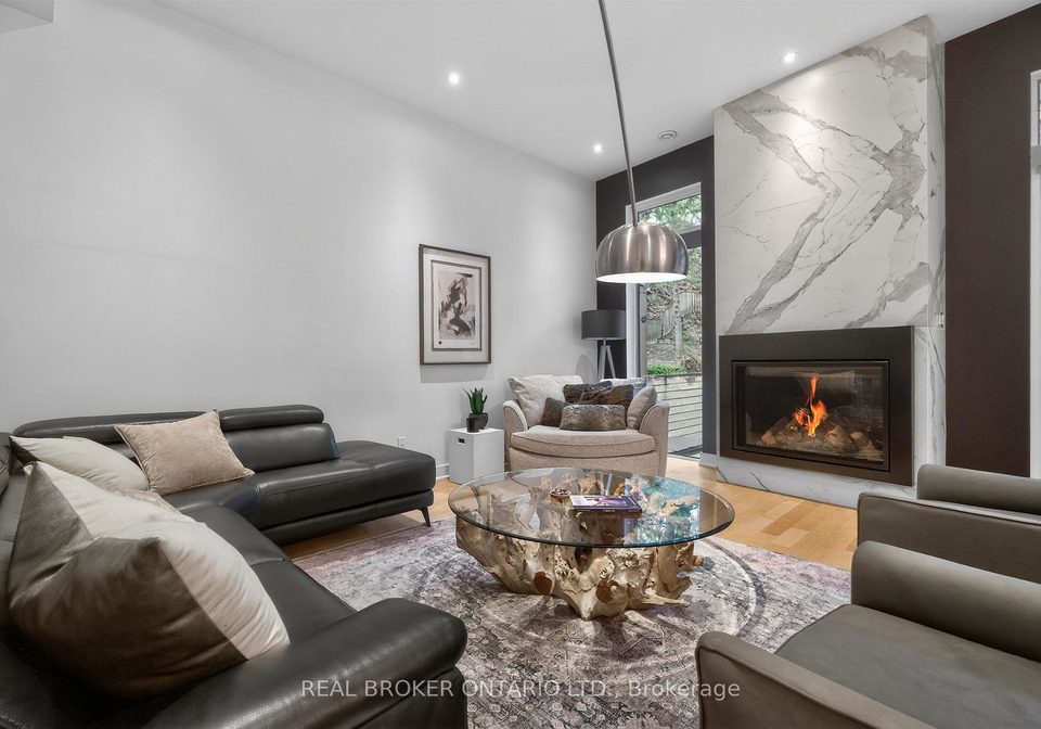 88-south-kingsway-way-toronto-toronto-ontario-w13634150