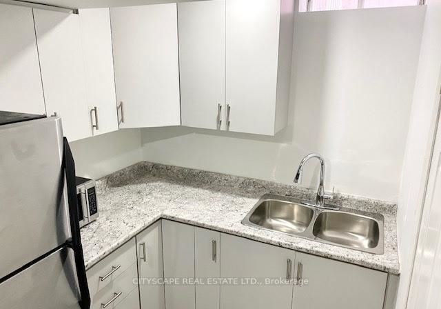 6421-donway-drive-mississauga-ontario-w13634204