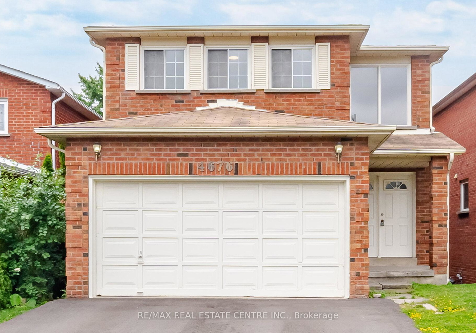4676-owl-circle-mississauga-ontario-w13634312