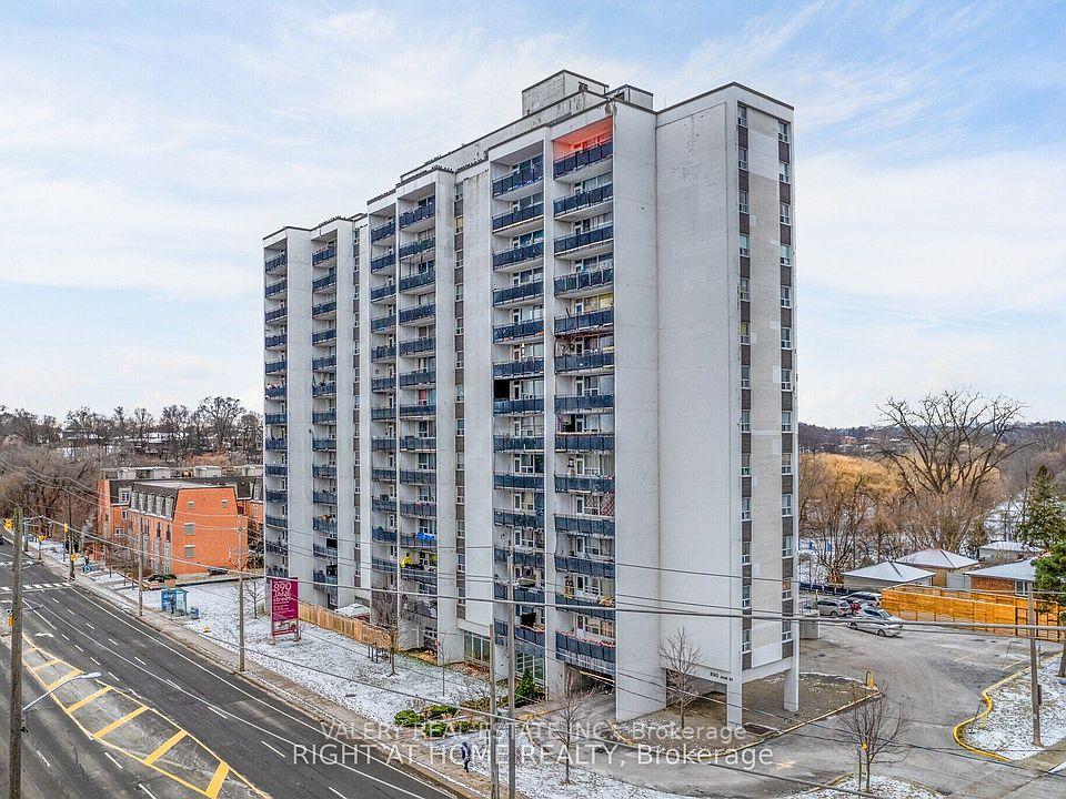890-jane-street-toronto-toronto-ontario-w13634348