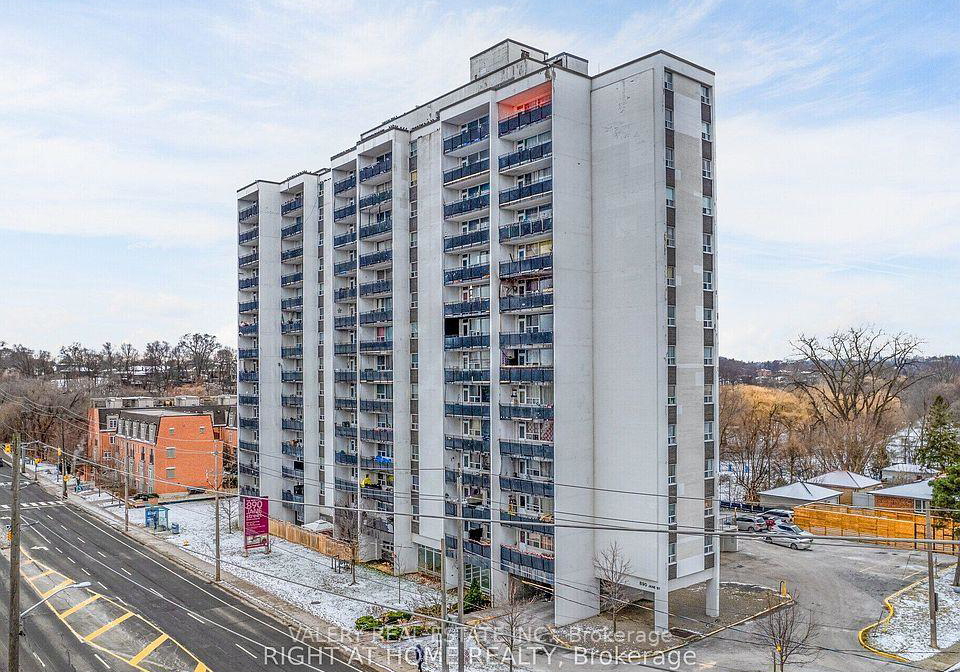 890-jane-street-toronto-toronto-ontario-w13634350