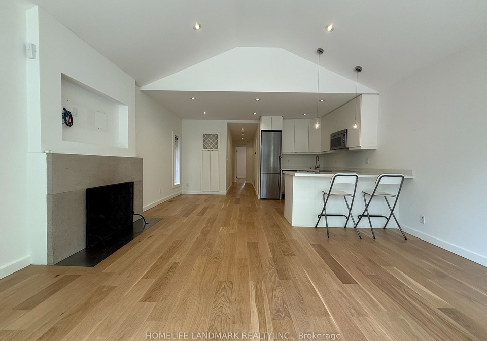 1-80-rockwell-avenue-toronto-toronto-ontario-w13634416