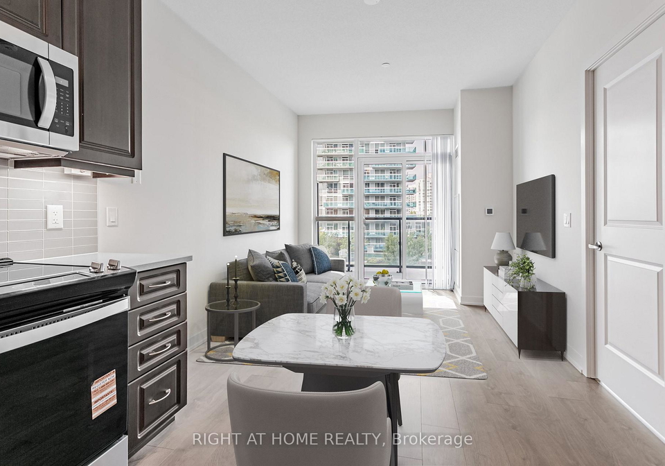 38-annie-craig-drive-toronto-etobicoke-ontario-w13634420