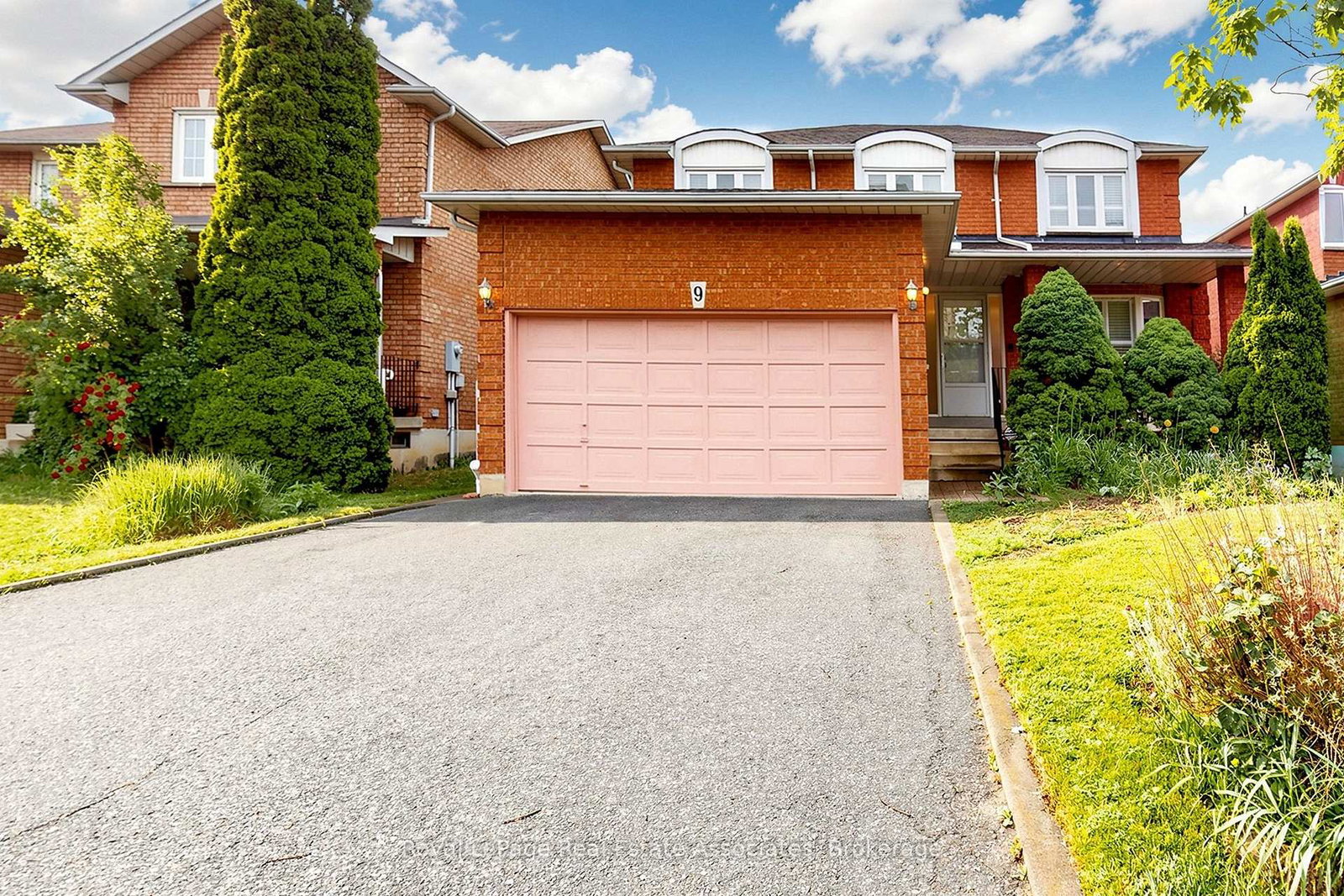 9-kingsplate-crescent-toronto-etobicoke-ontario-w13634600