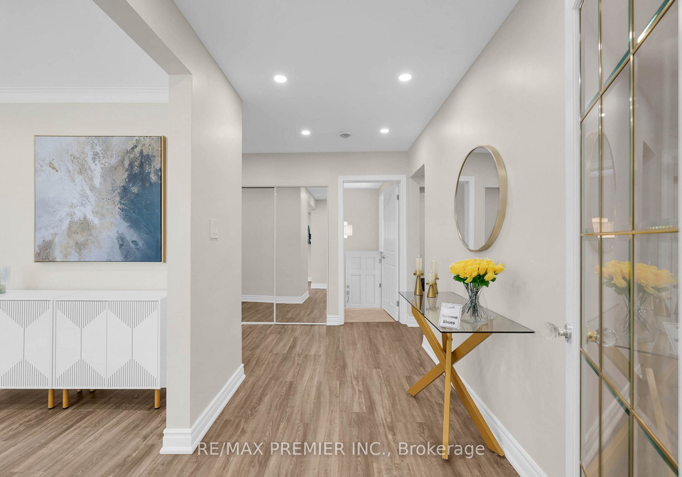 62-keegan-crescent-toronto-york-ontario-w13634610