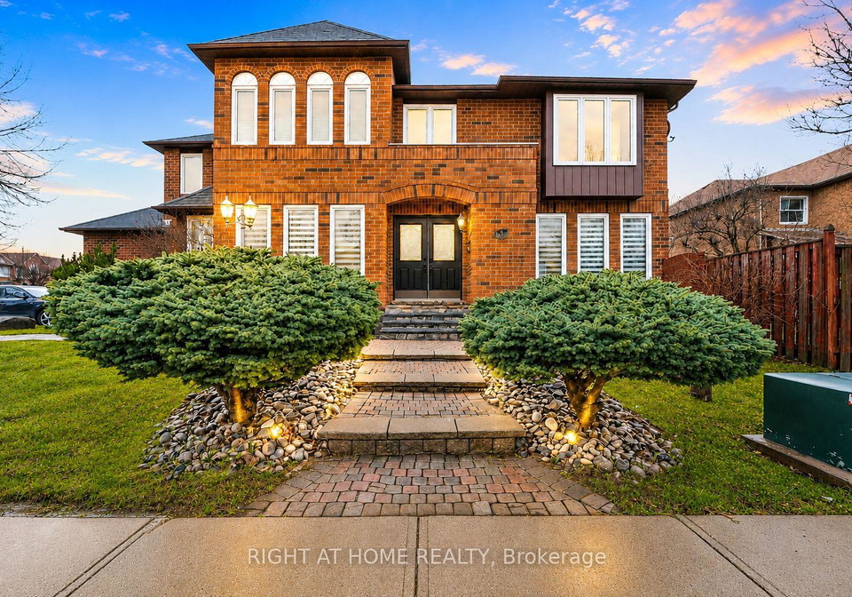 39-banner-road-brampton-ontario-w13634612
