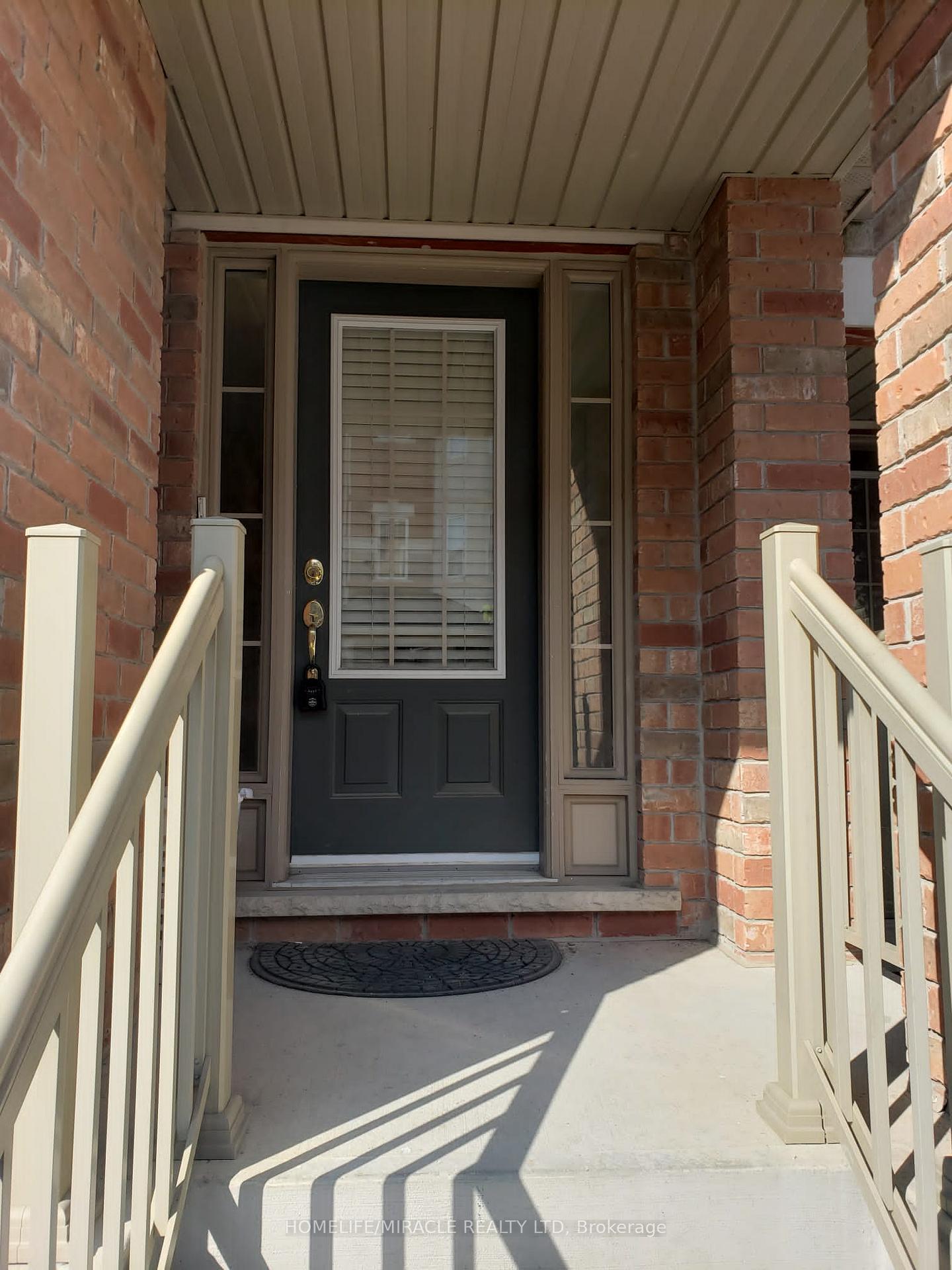11-shiff-crescent-brampton-ontario-w13634758