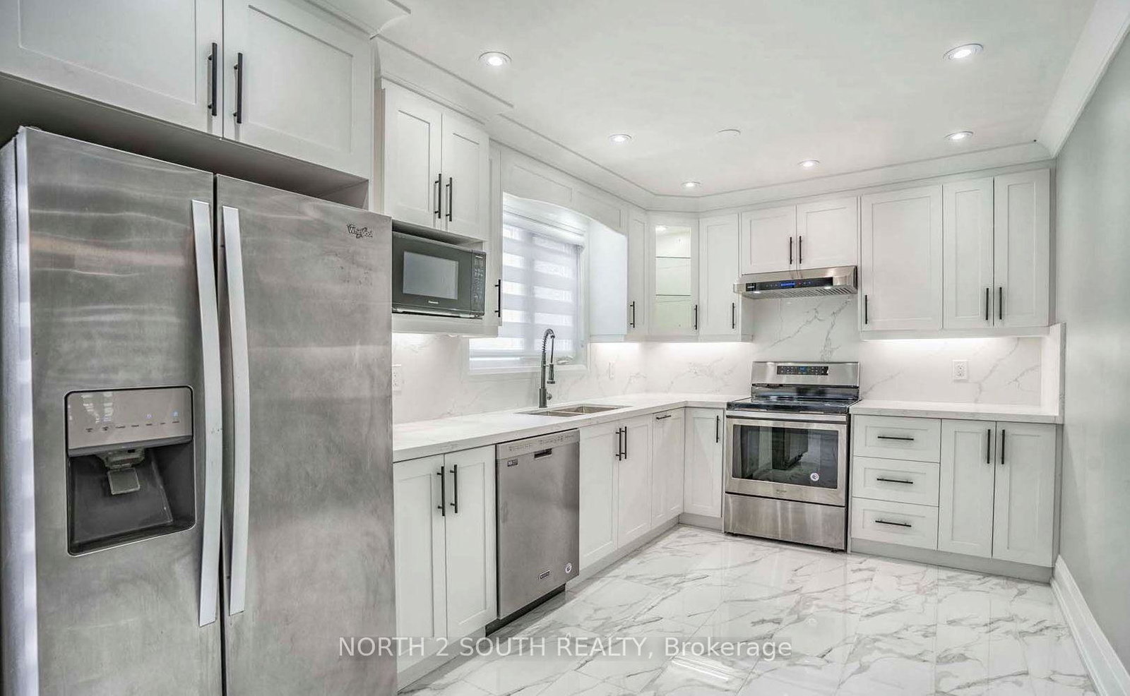 37-loire-court-toronto-etobicoke-ontario-w13634986