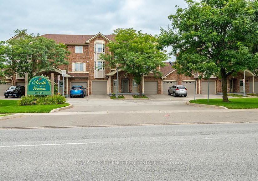 4045-upper-middle-road-burlington-ontario-w13635158