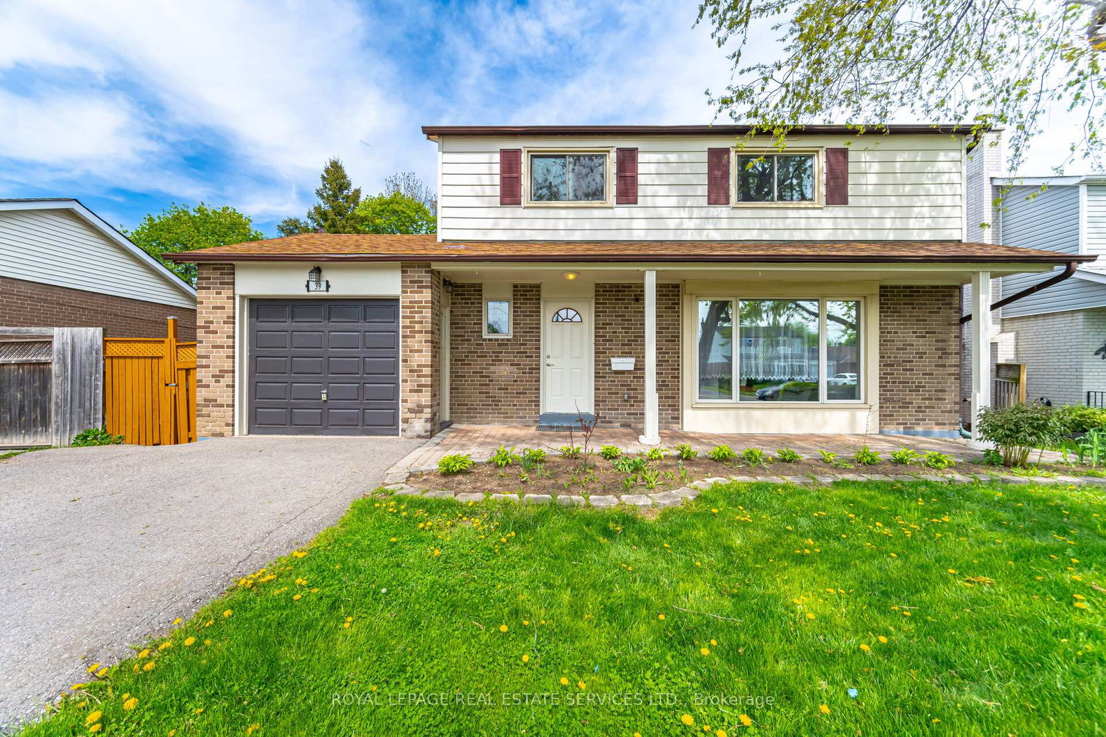 39-aberdeen-crescent-brampton-ontario-w13635208