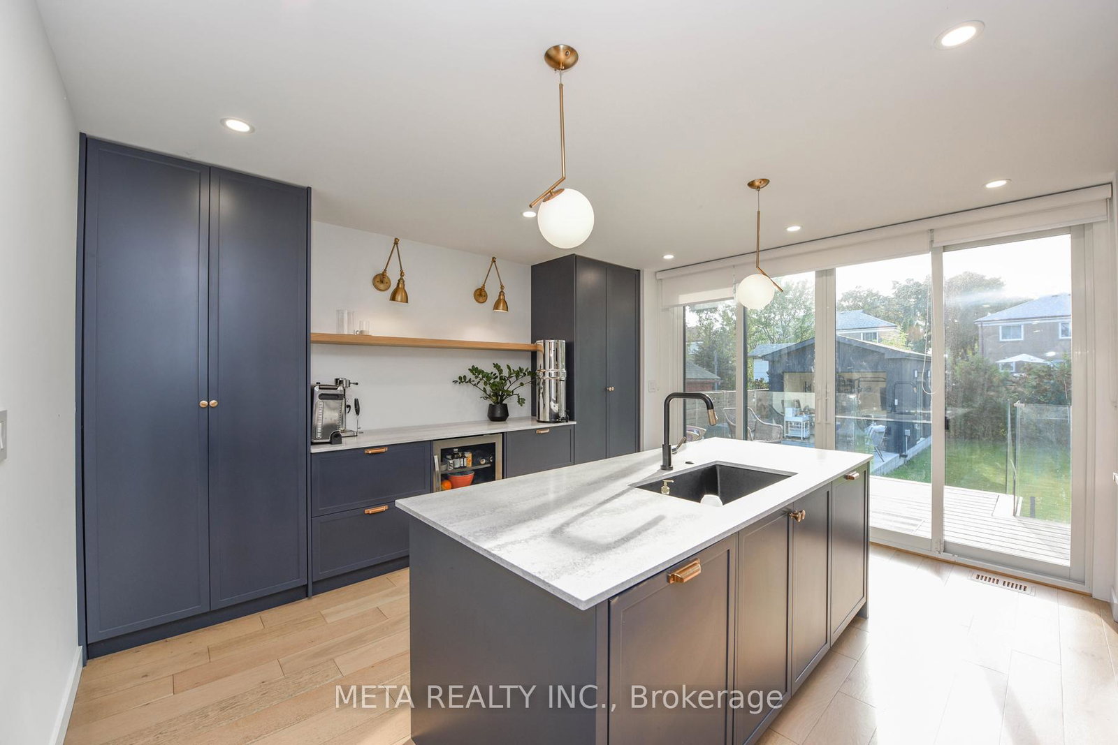 28-connorvale-avenue-toronto-etobicoke-ontario-w13635230