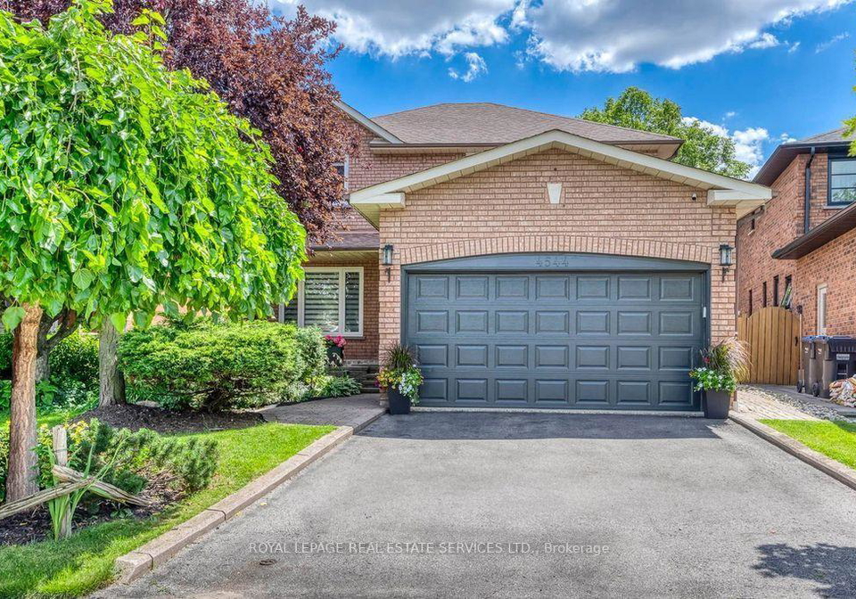 4544-the-gallops-mississauga-ontario-w13635302