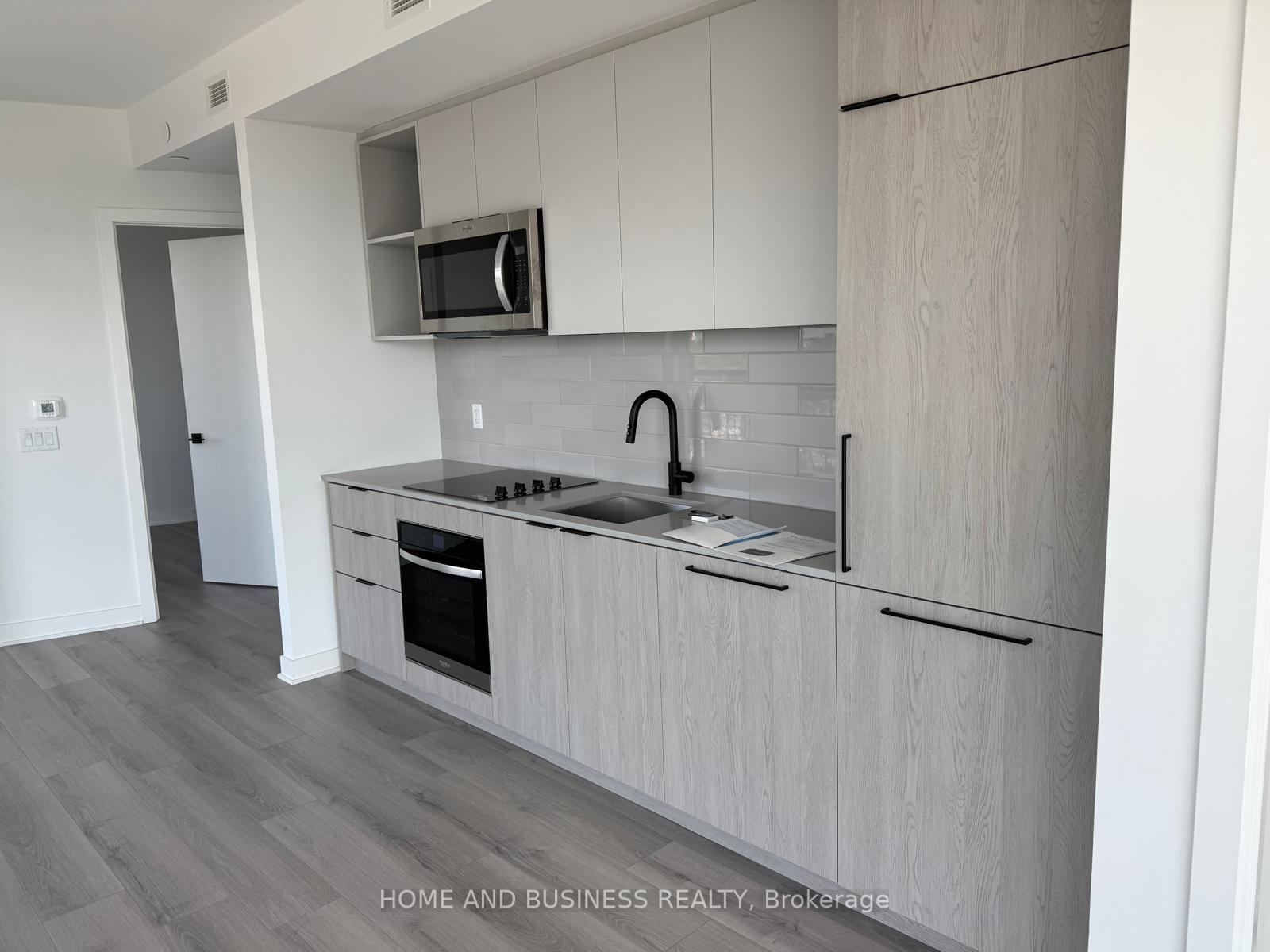 1185-dupont-street-toronto-toronto-ontario-w13635316