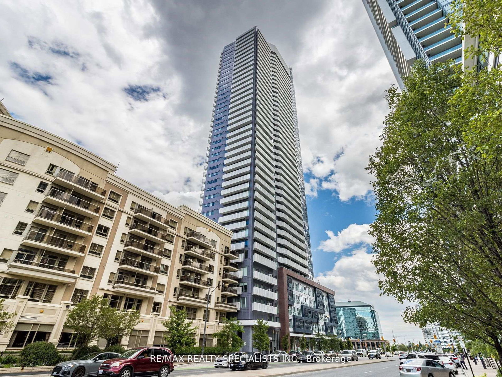 4065-confederation-parkway-mississauga-ontario-w13635336