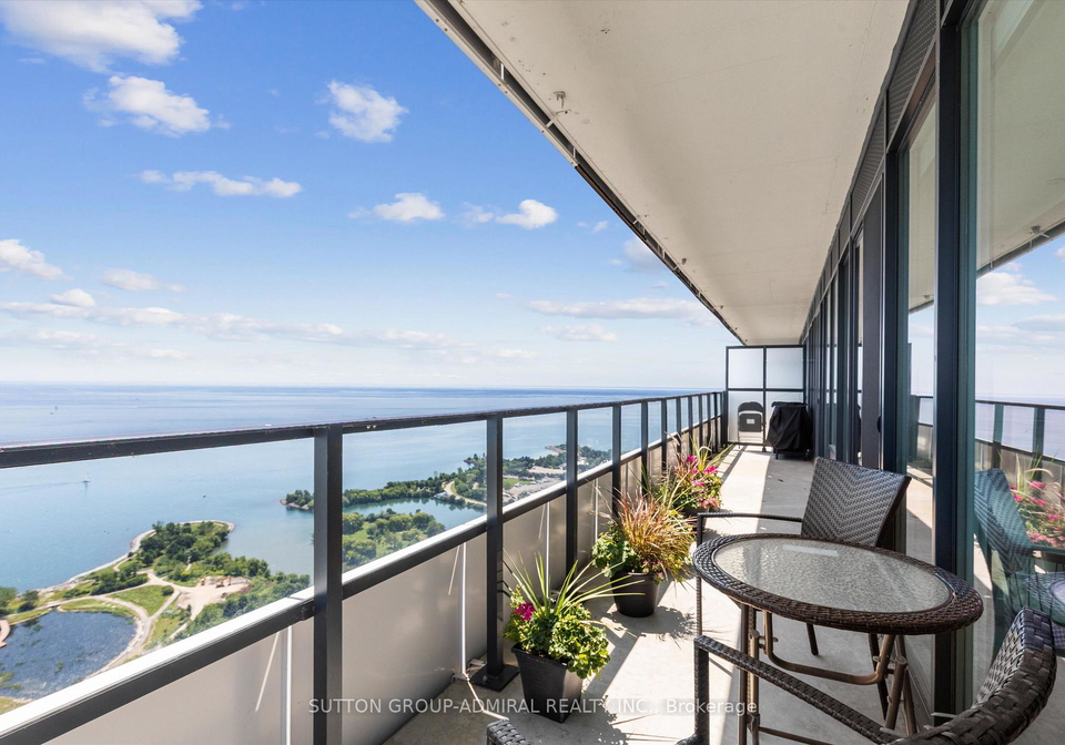 30-shore-breeze-drive-toronto-etobicoke-ontario-w13635526