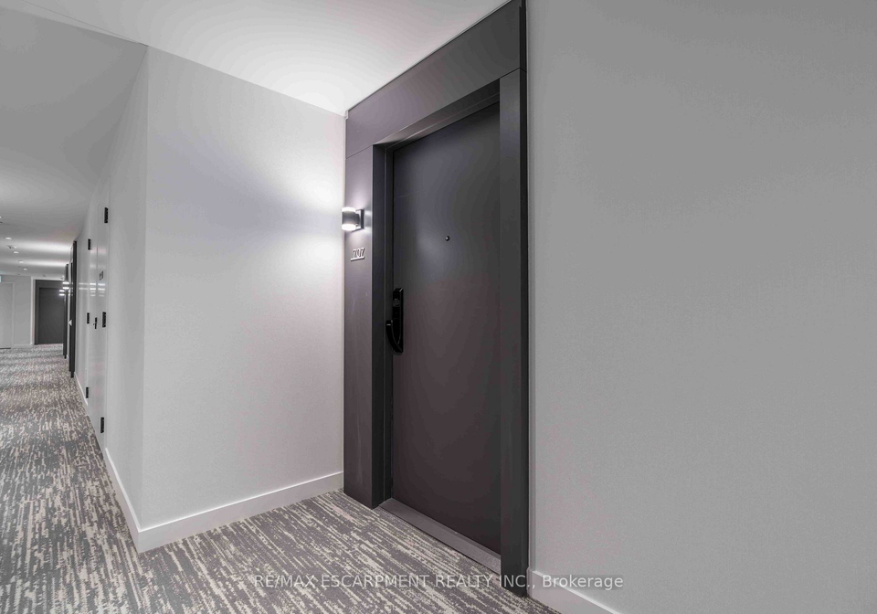 2075-lakeshore-road-burlington-ontario-w13635530