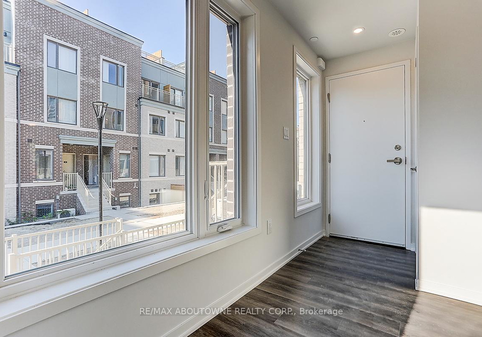 5-william-jackson-way-toronto-etobicoke-ontario-w13636022