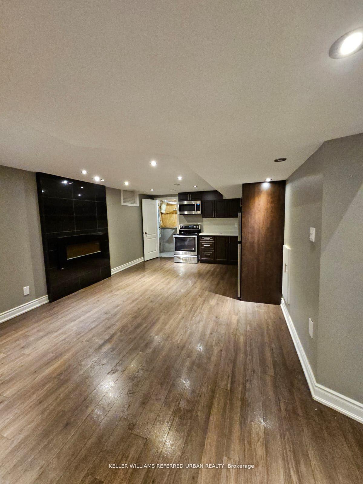 118-earlsbridge-boulevard-brampton-ontario-w13636152