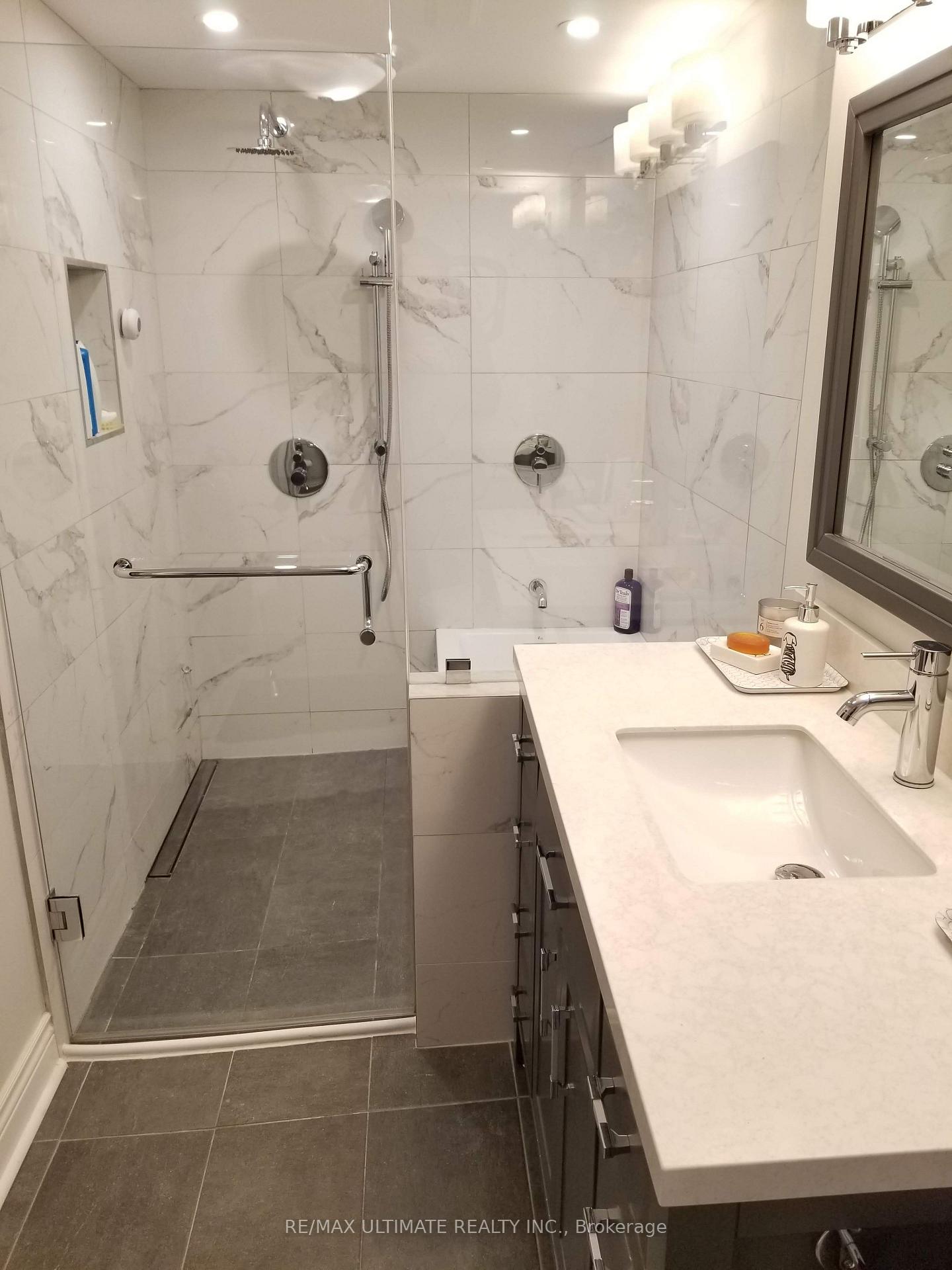 81-amesbury-drive-toronto-north-york-ontario-w13636178