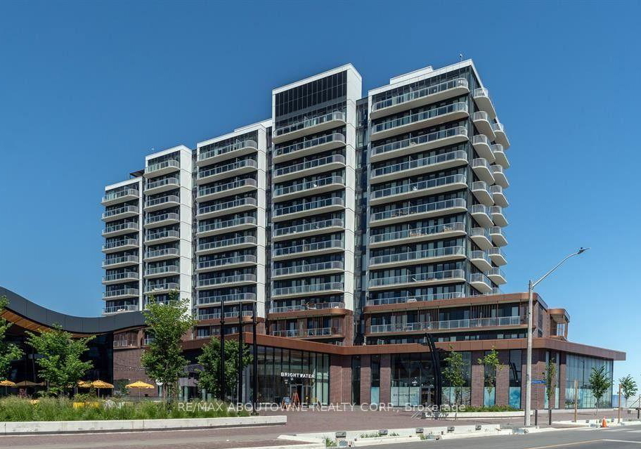 220-missinnihe-way-mississauga-ontario-w13636250