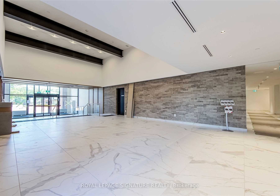 2300-st-clair-avenue-w-toronto-toronto-ontario-w13636254