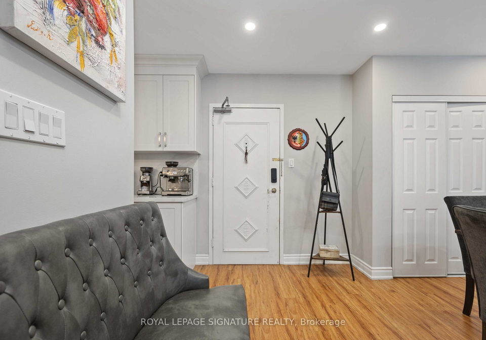 320-dixon-road-toronto-etobicoke-ontario-w13636308