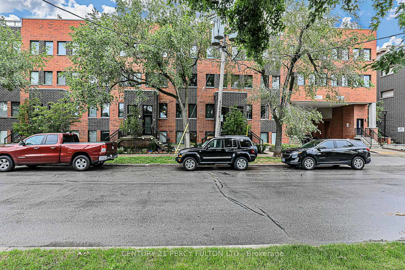 68-winston-park-boulevard-toronto-york-ontario-w13636382