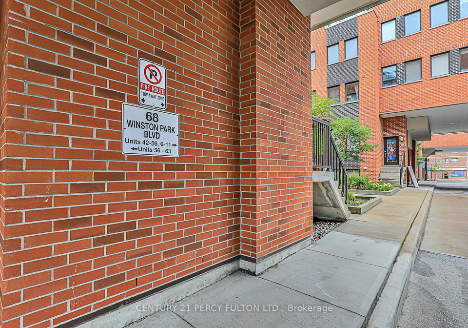 68-winston-park-boulevard-toronto-york-ontario-w13636382