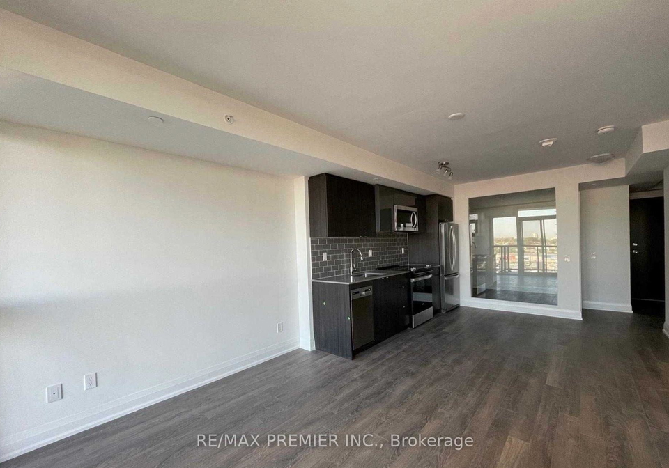 1461-lawrence-avenue-w-toronto-north-york-ontario-w13636394