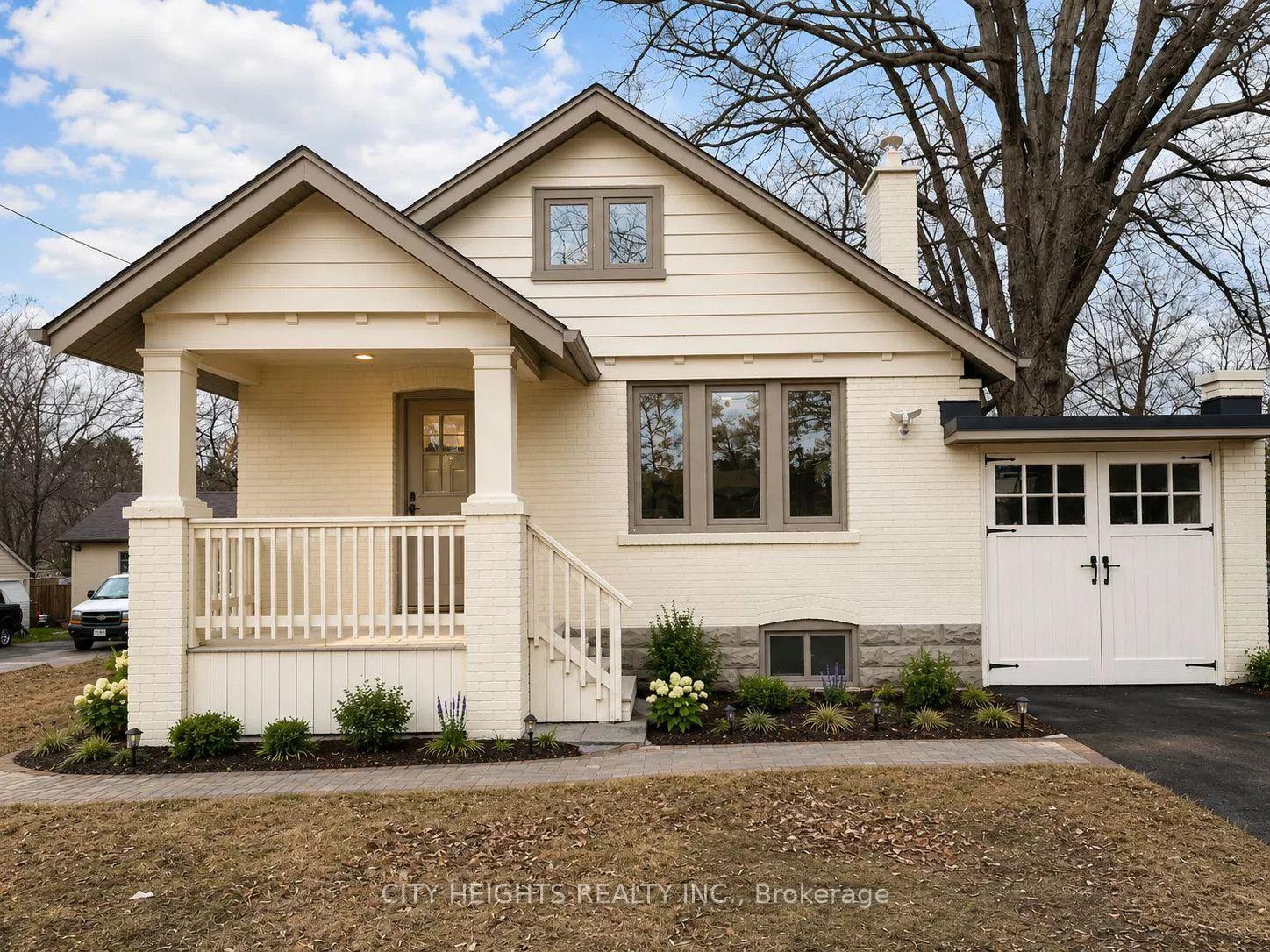 1561-hurontario-street-mississauga-ontario-w13636482