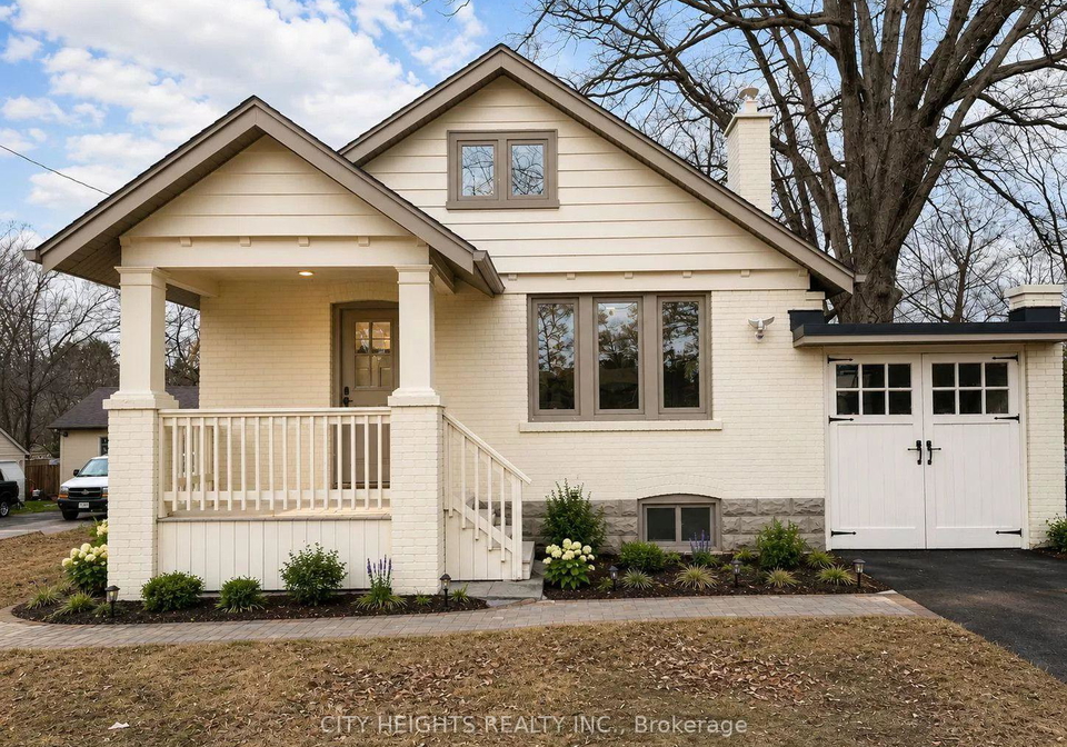 1561-hurontario-street-mississauga-ontario-w13636482