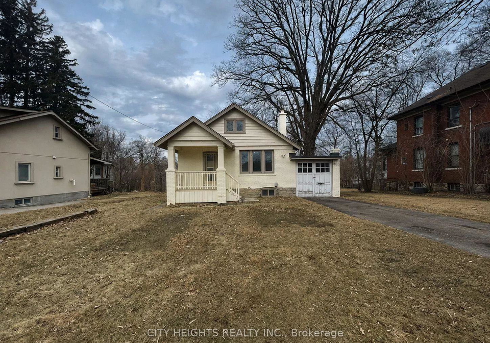1561-hurontario-street-mississauga-ontario-w13636482