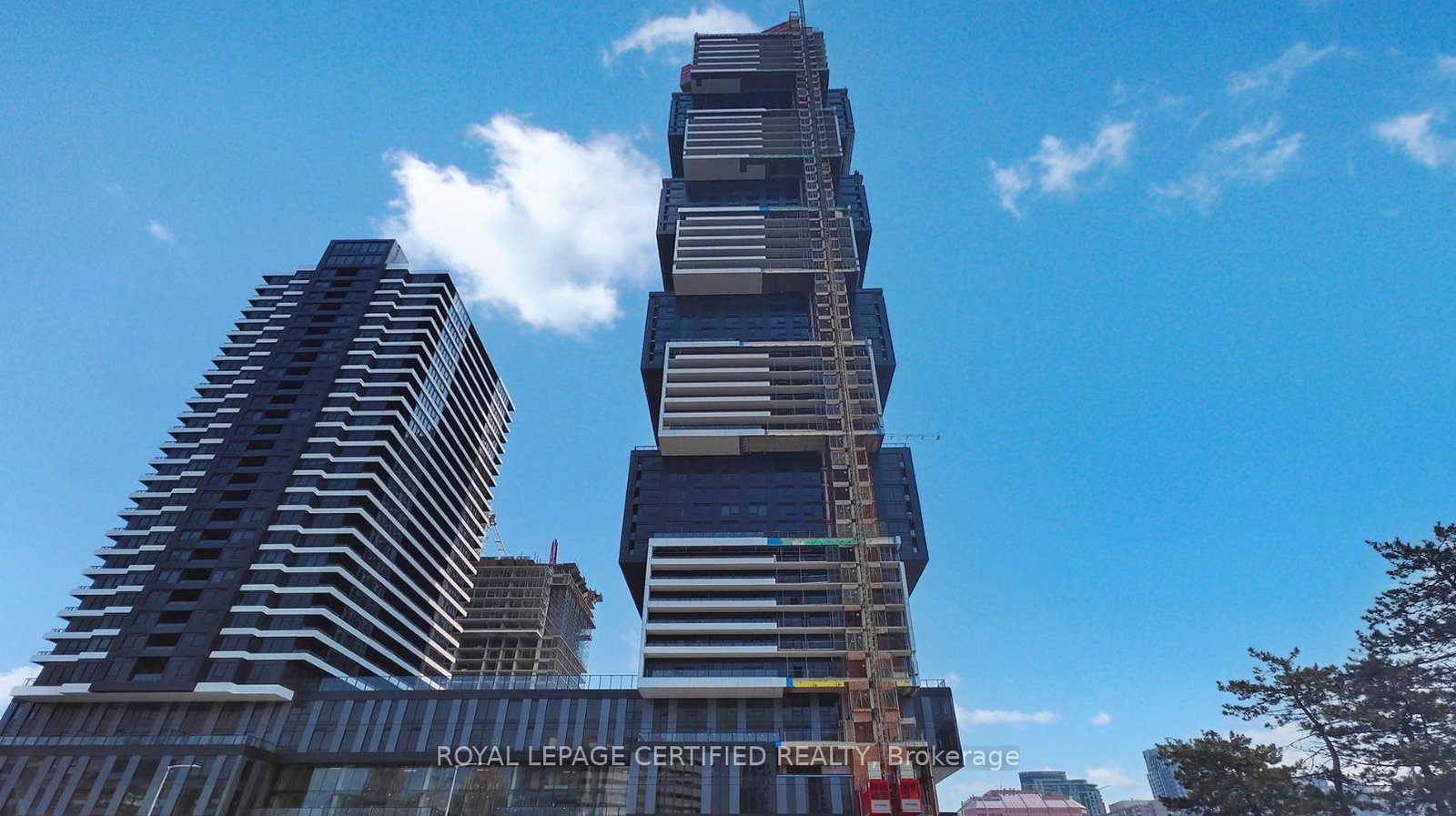 4015-the-exchange-drive-mississauga-ontario-w13636620