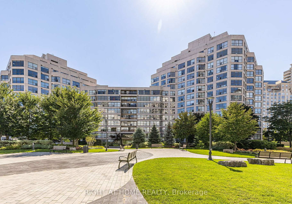 2267-lake-shore-boulevard-w-toronto-etobicoke-ontario-w13636692