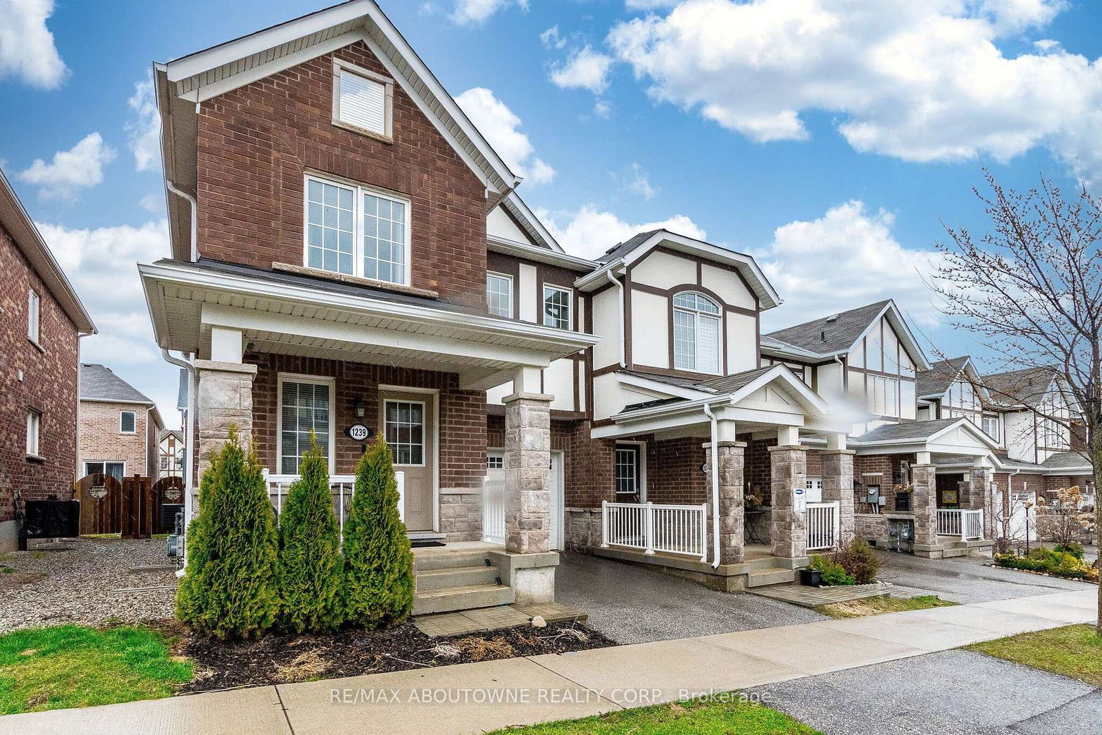1239-mulroney-heights-milton-ontario-w13636728