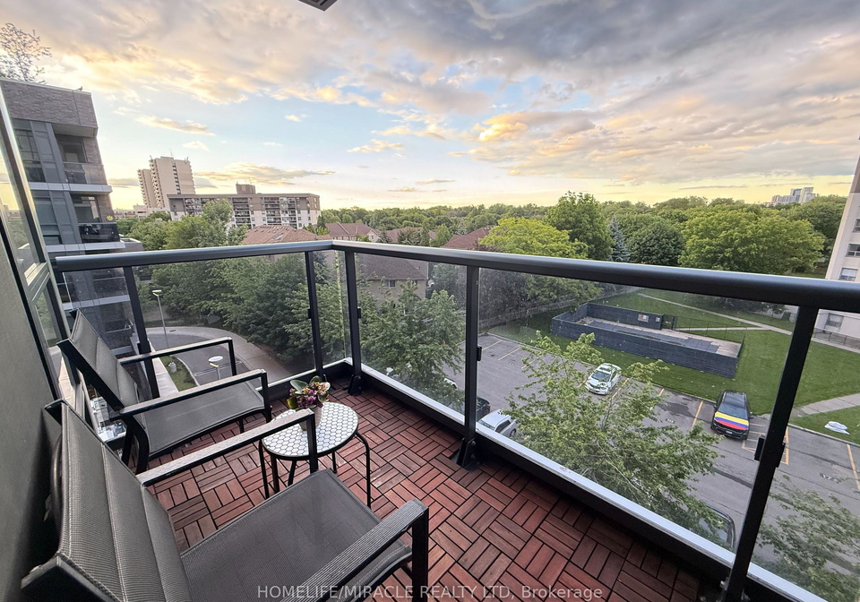 26-gibbs-road-toronto-etobicoke-ontario-w13636768
