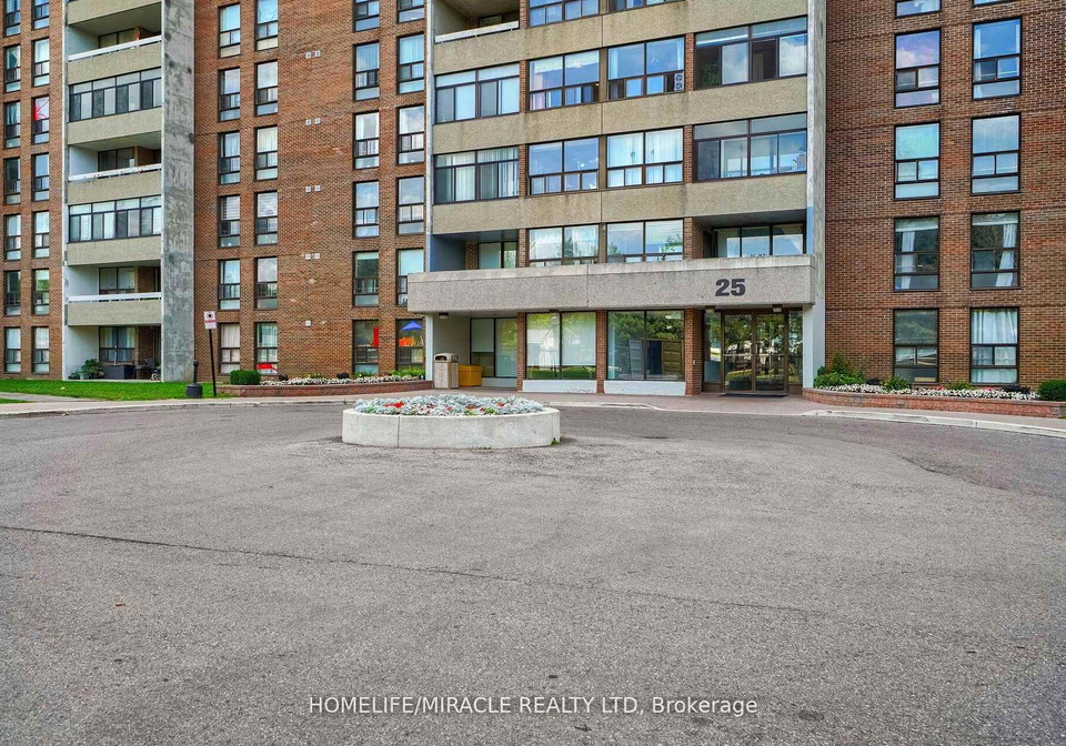 25-kensington-road-brampton-ontario-w13636778